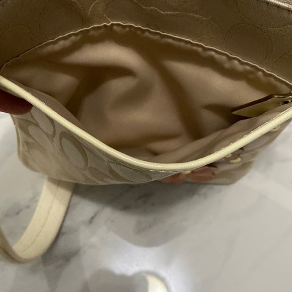 Coach crossbody fabric bag - Picture 4 of 4